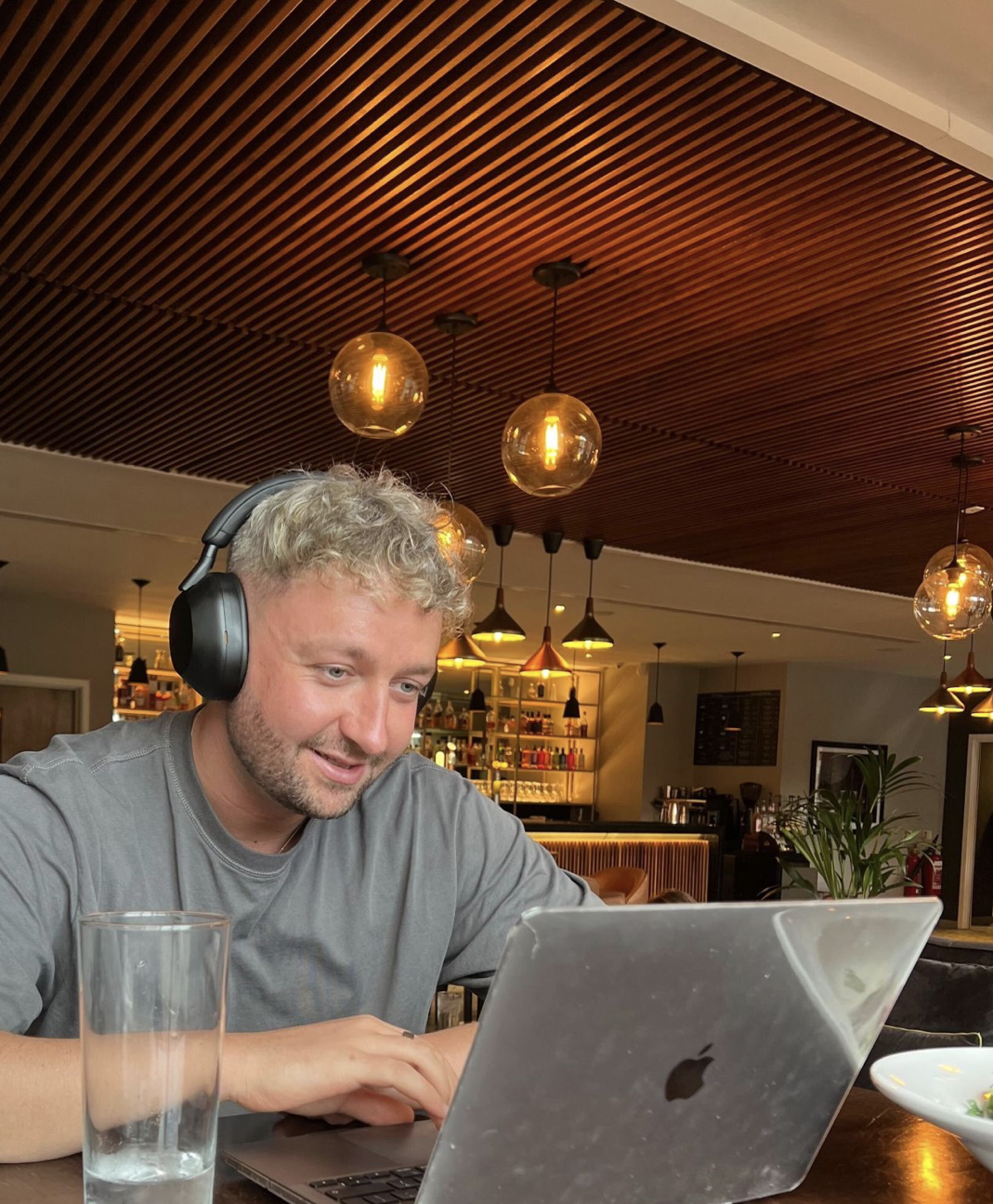 Screenshot 2024-10-29 at 23.55.46